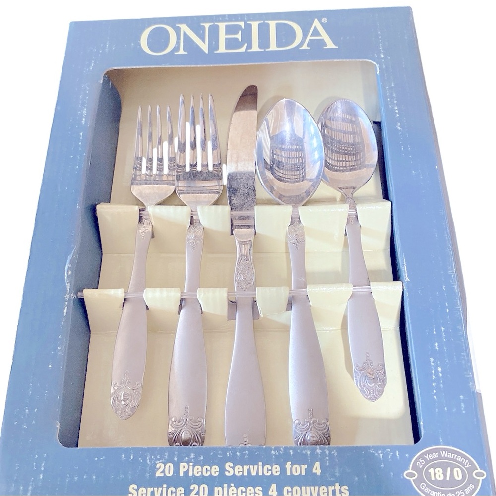 ONEIDA 20 Piece Silverware Flatware Set for 4